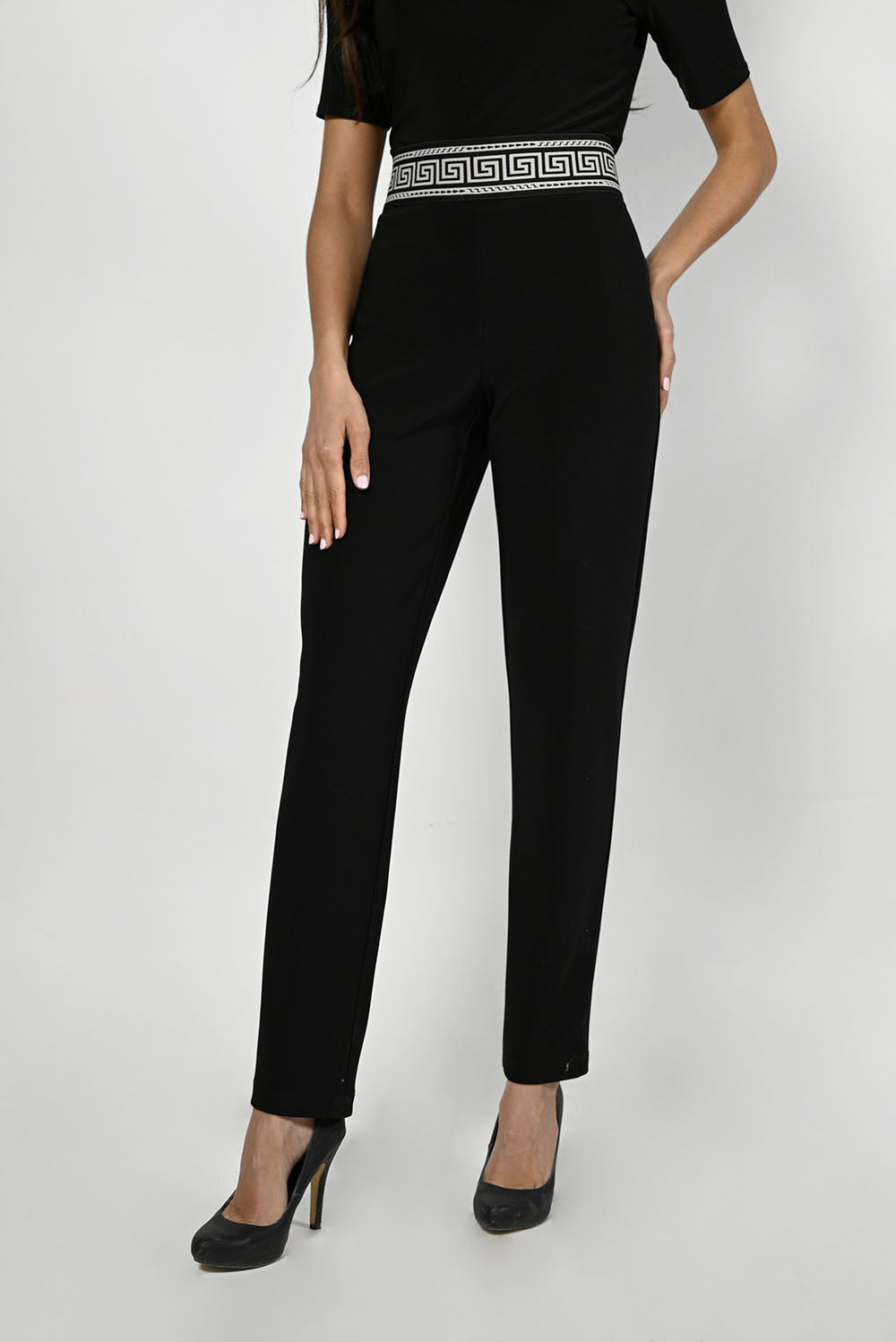 Frank Lyman Black Knit Pant Style 223014