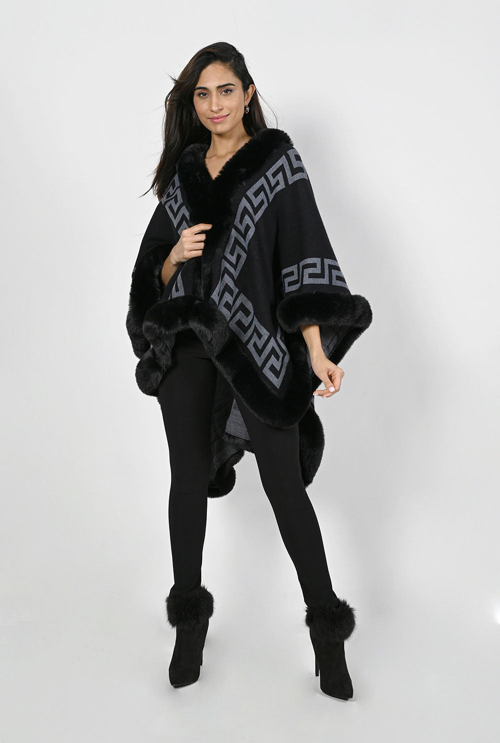 Frank Lyman Black/Grey Cape Style 223446U