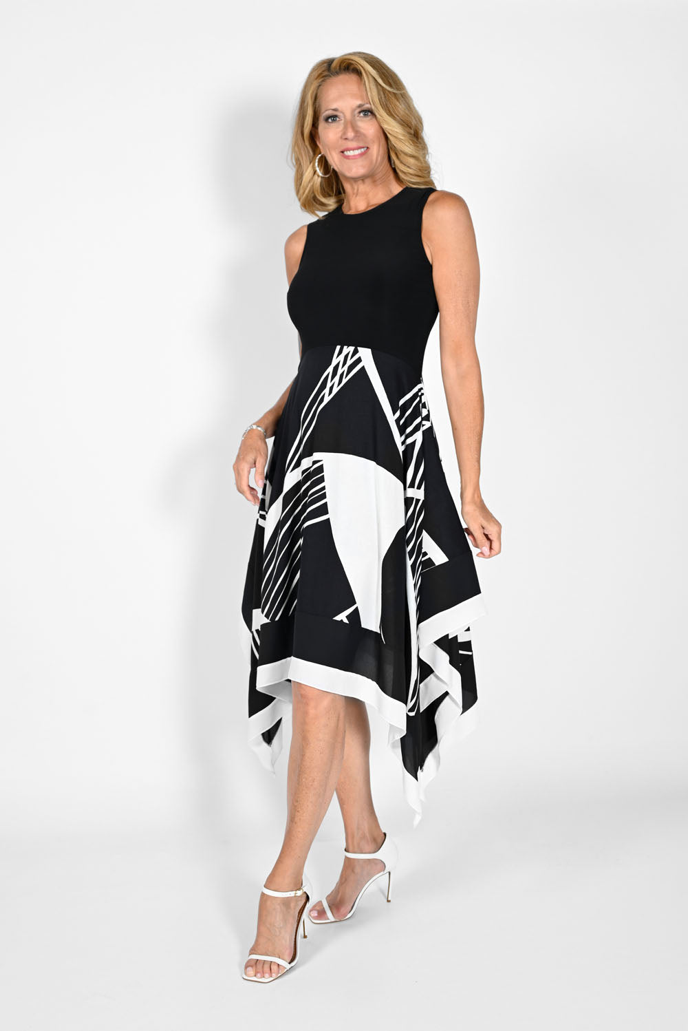 Frank Lyman Black/Off-White Dress Style 231115