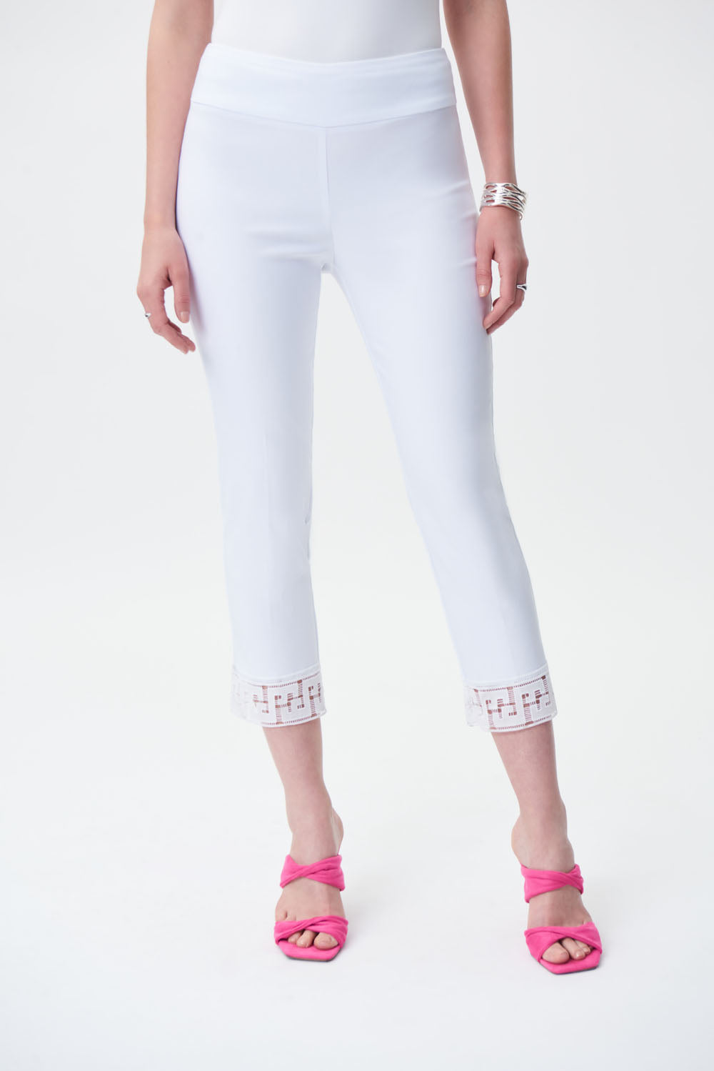 Joseph Ribkoff White Cropped Pull-On Pants Style 231154