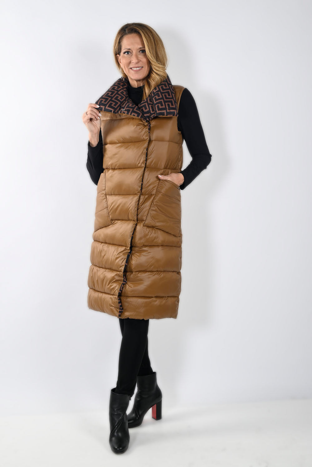 Frank Lyman Brown/Black Reversible Sleeveless Puffy Coat Style 233884U