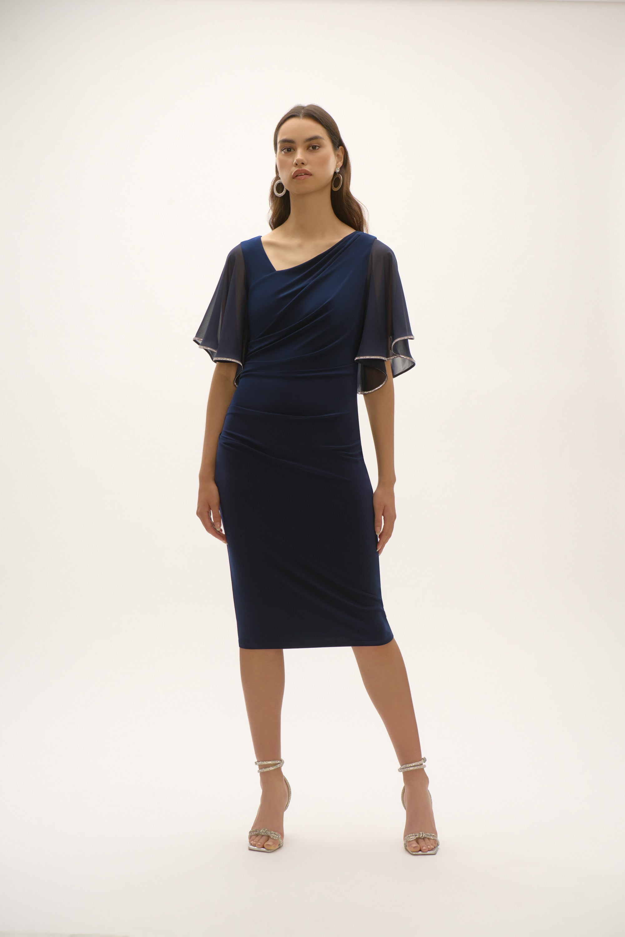 Robe fourreau en maille soyeuse et mousseline bleu nuit Joseph