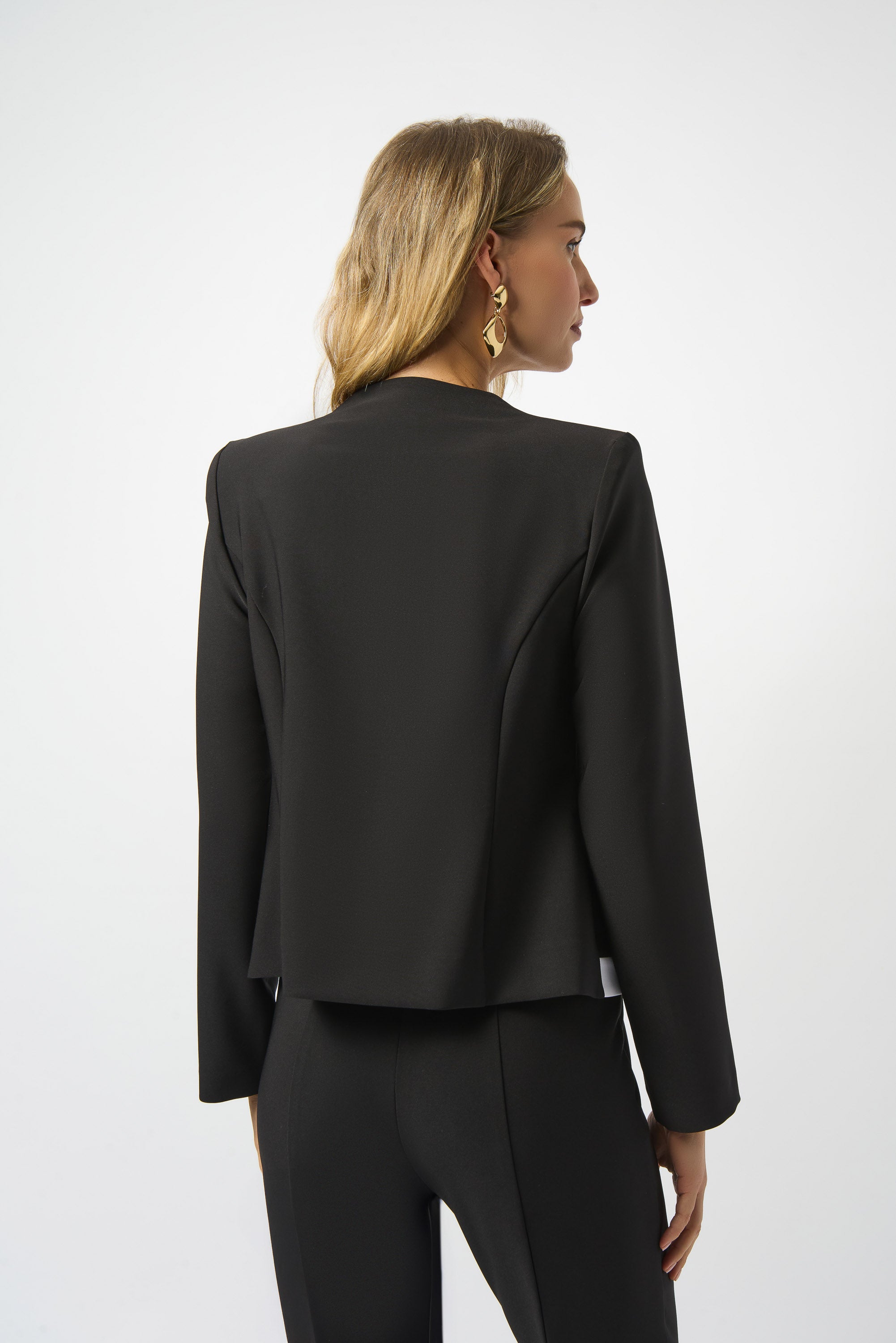 Joseph Ribkoff Black/Off-White Fitted Jacket Style 253143 DECABANA Joseph Ribkoff Black/Off-White Fitted Jacket Style 253143 DECABANA