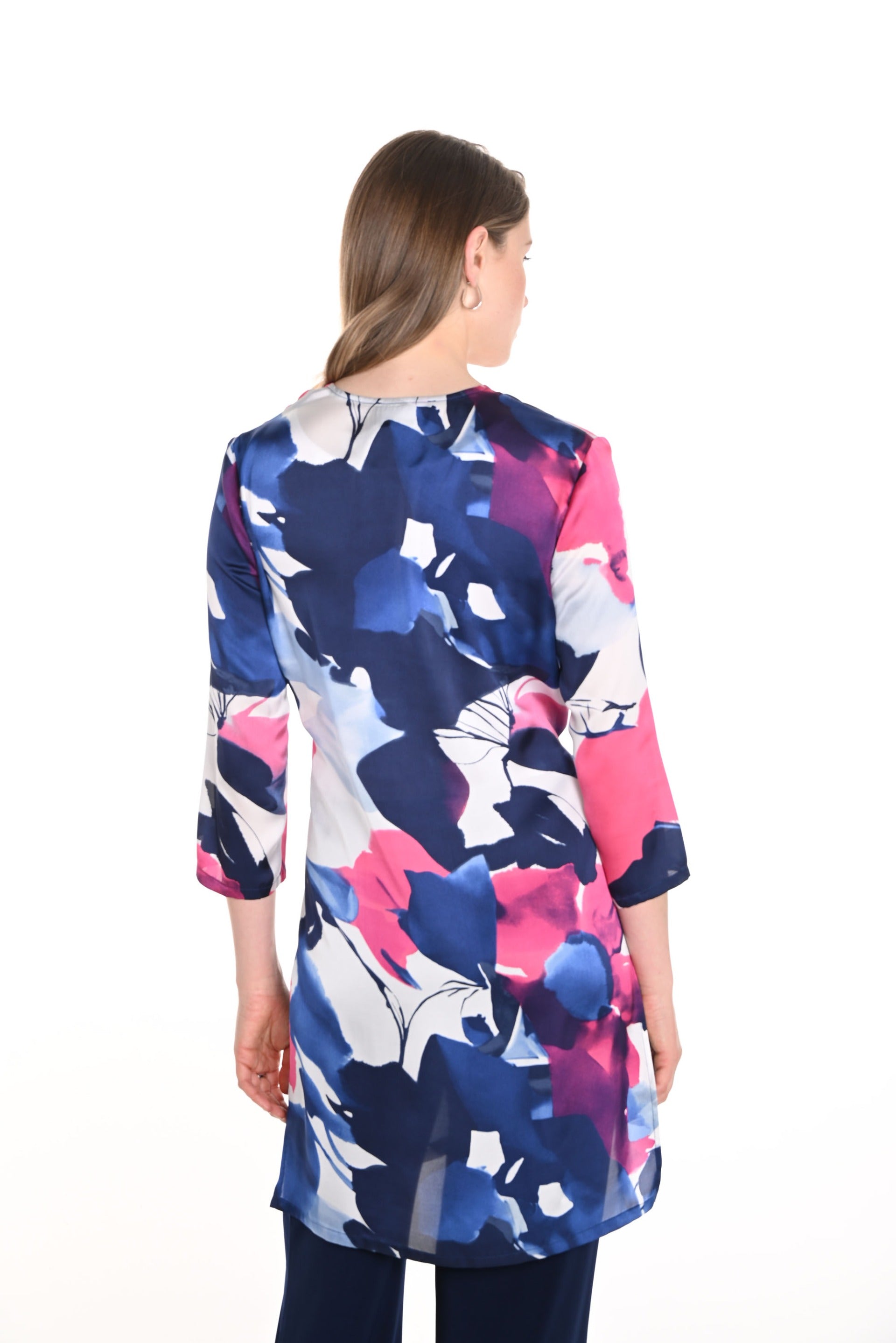 Frank Lyman Fuchsia/Blue Long Cardigan with Floral Print Style 256101 DECABANA Frank Lyman Fuchsia/Blue Long Cardigan with Floral Print Style 256101 DECABANA