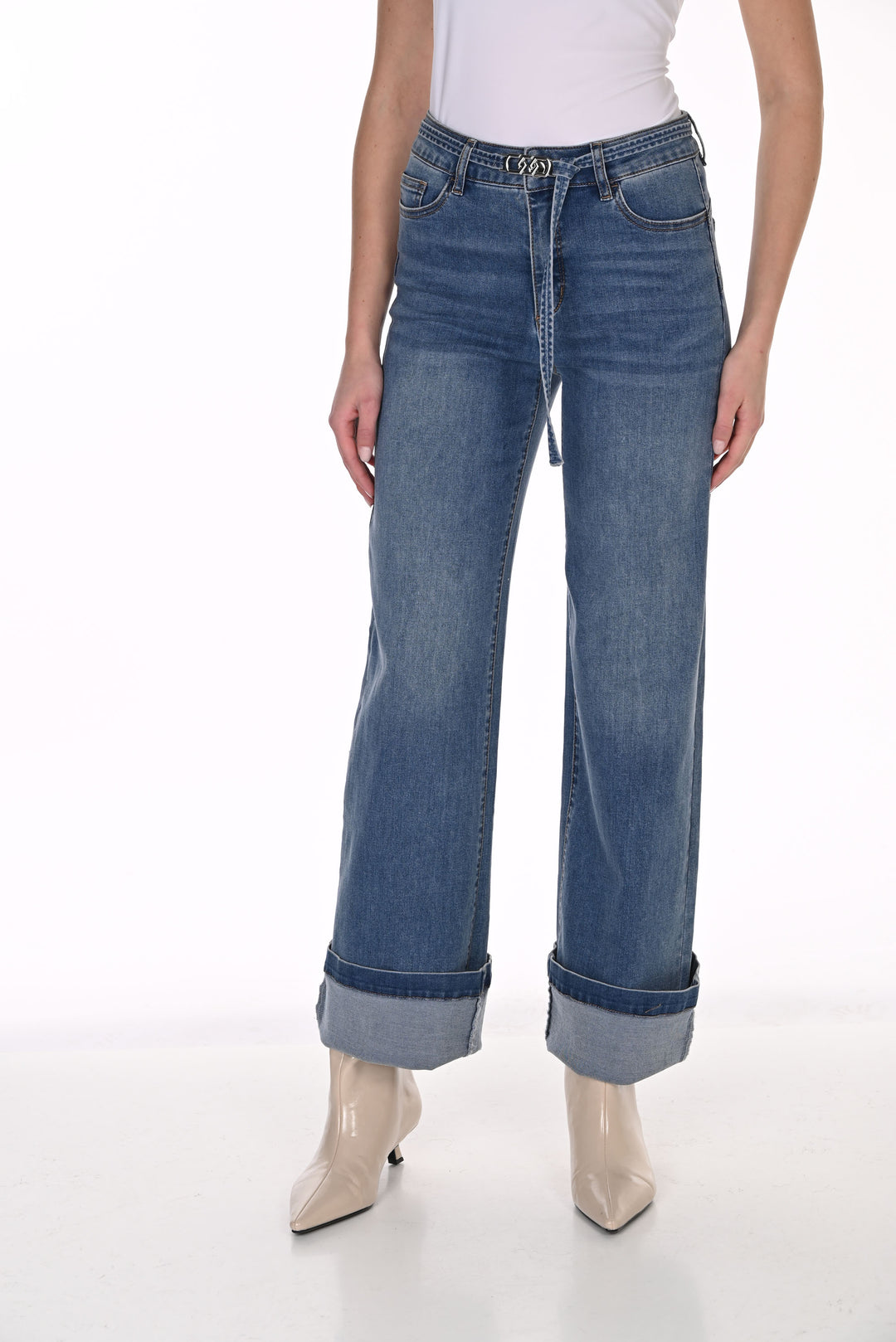 Frank Lyman Wide-leg Mid-rise Jeans Style 263708