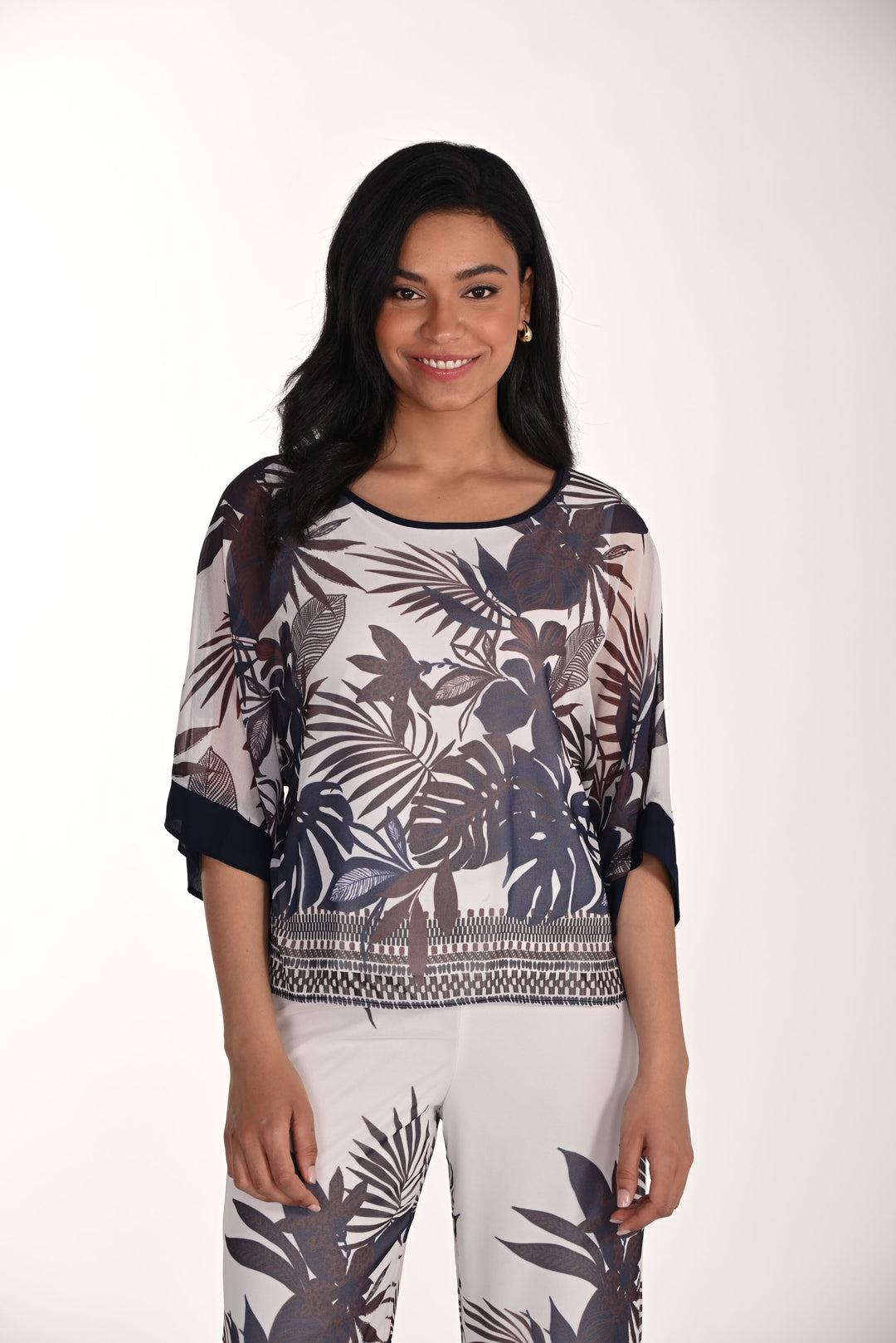 Frank Lyman Floral Print Top with 3/4 Sleeves Style 266107