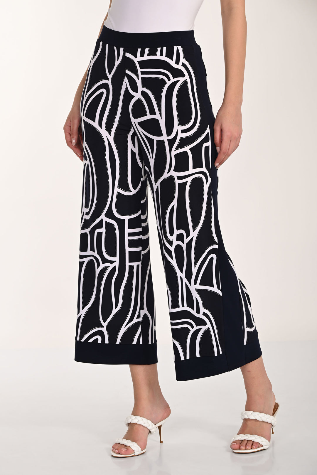 Frank Lyman Abstract Print Wide-Leg Trousers Style 266115