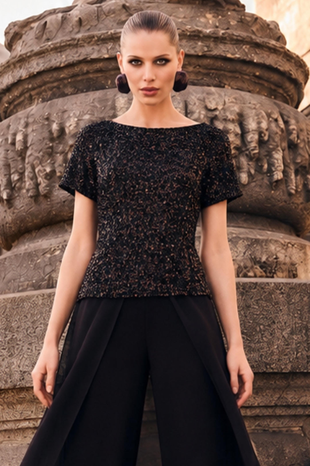 Frank Lyman Short Sleeve Fitted Top Style 269232